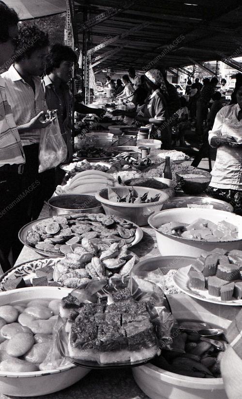 JUALAN JUADAH BEBUKA PUASA
