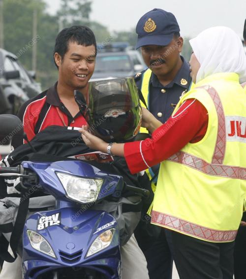 PROGRAM KESELAMATAN JALAN RAYA