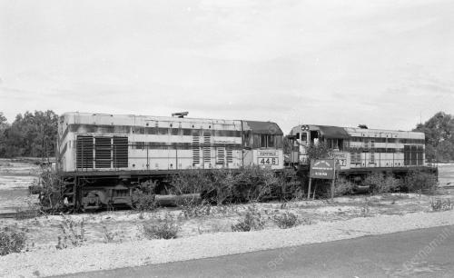 PH03_26012015_KERETA_API