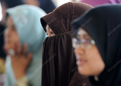PH03_27012013_HAJI