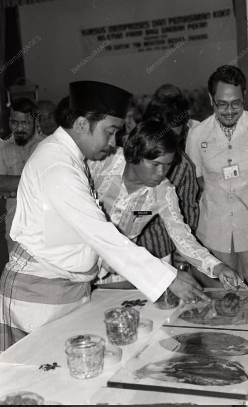 ABDUL RASHID ABDUL RAHMAN