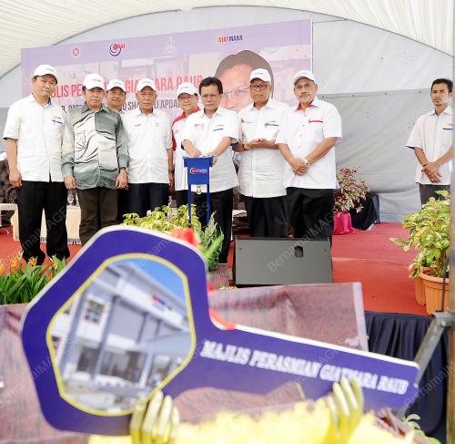 PH03_28032015_SHAFIE_GIATMARA