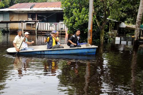 PH03_28122012_BANJIR