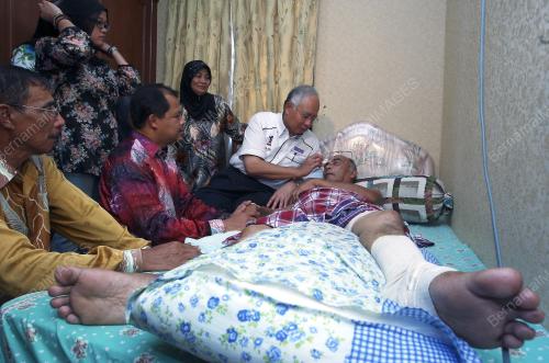 MOHD NAJIB TUN ABDUL RAZAK