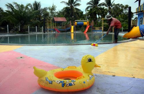 TINJAUAN TAMAN TEMA AIR