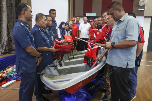 DATUK MOHD RAZAM TAJA RAHIM