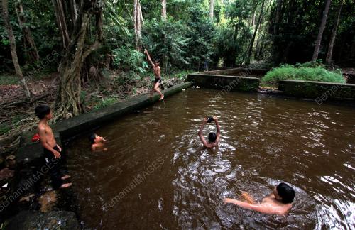 KOLAM PETAK KAMPUNG JERAM BESERAH