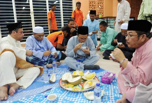 PH03_31072012_SHAFIE