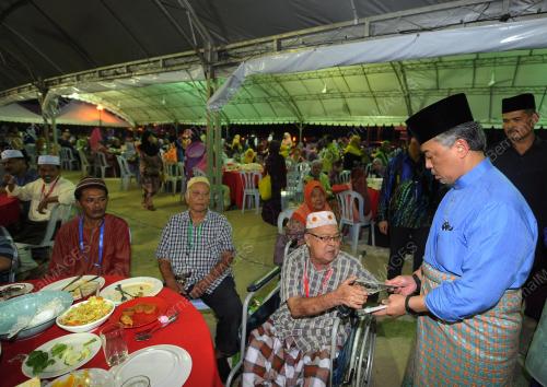PH04_01062017_RAMADAN