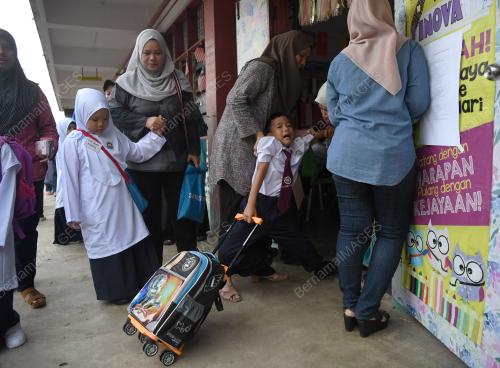 PH04_02012019_SEKOLAH