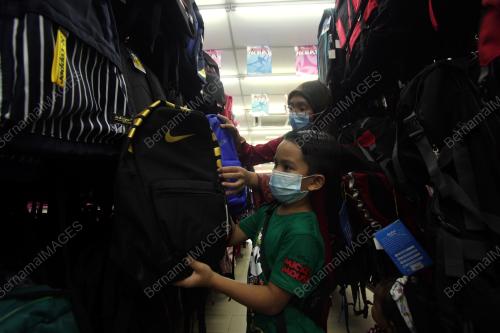 TINJAUAN PERSIAPAN SESI PERSEKOLAHAN 2021