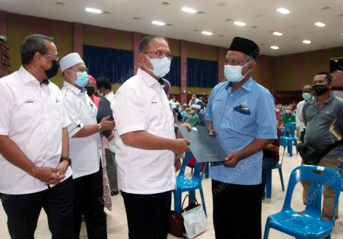 DATUK SERI WAN ROSDY WAN ISMAIL