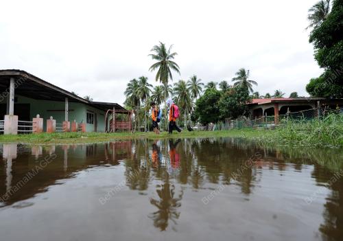 PH04_04012017_BANJIR
