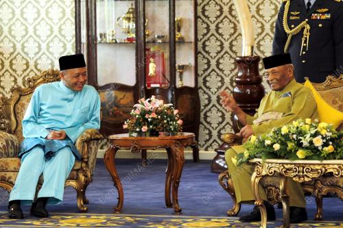 PH04_04032013_HAKIM