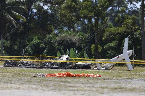 HELIKOPTER TERBAKAR
