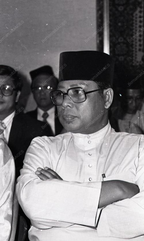 TENGKU ABDULLAH