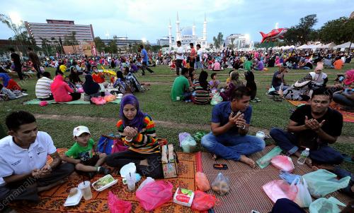 PH04_06072014_RAMADAN