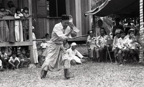 MOHD NAJIB TUN ABDUL RAZAK