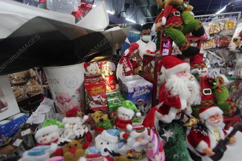 PERSIAPAN HARI KRISMAS