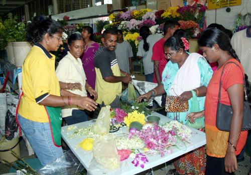 BUNGA_DEEPAVALI