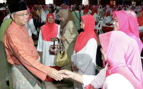 PH04_08092012_ISMAIL