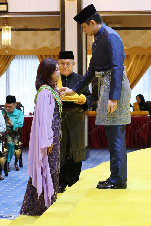 TENGKU HASSANAL IBRAHIM ALAM SHAH AL SULTAN ABDULLAH