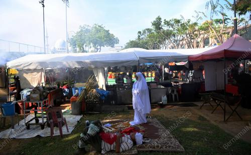 PH04_09052019_BAZAR