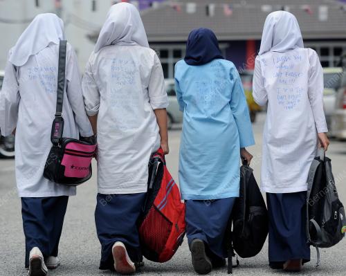 PH04_09112012_SEKOLAH