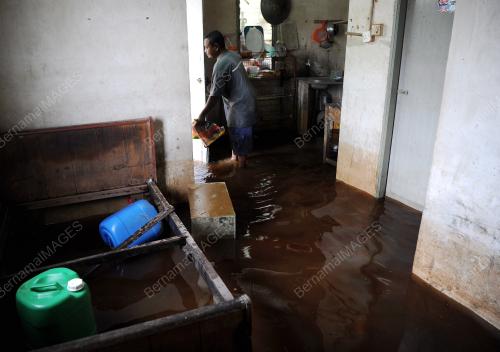 PH04_10012018_BANJIR