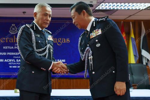 TAN SRI ACRYL SANI ABDULLAH SANI