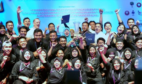 PH04_10062015_TENGKUPUAN
