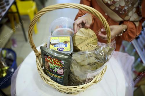 MAKANAN PAHANG