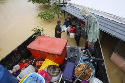 BANJIR KUANTAN