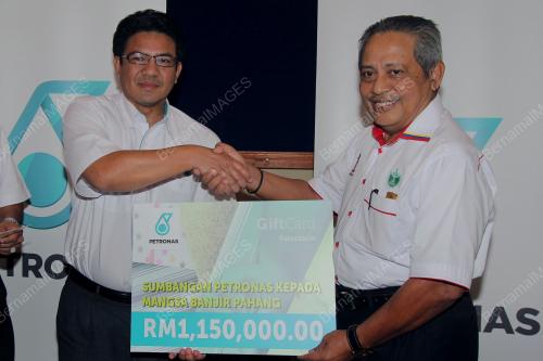 PH04_11032014_BANTUAN