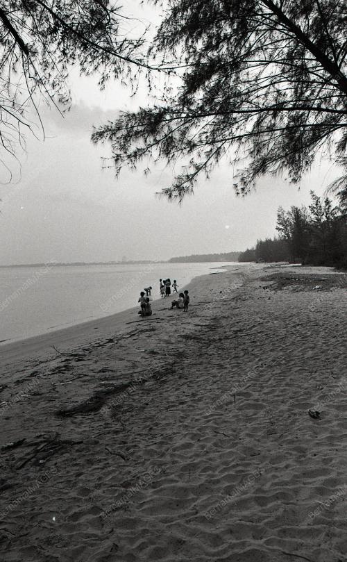 PH04_12012015_PANTAI_TERUNTUM