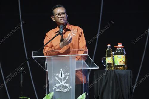 DATUK SERI AHMAD SHABERY CHEEK