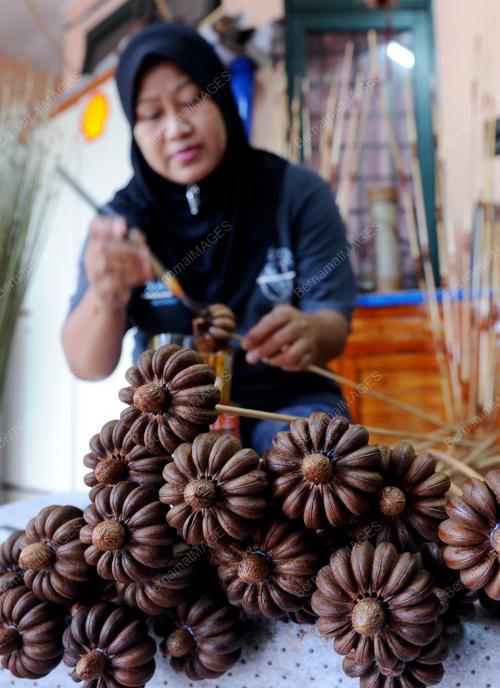 PH04_13032012_BUNGA