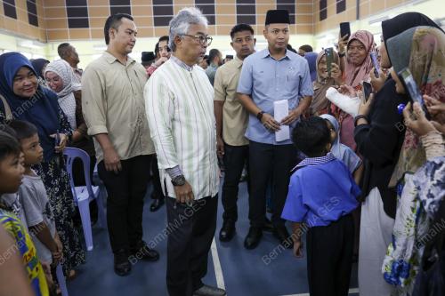 AL-SULTAN ABDULLAH RI'AYATUDDIN AL-MUSTAFA BILLAH SHAH