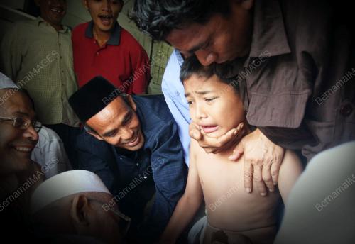 MAJLIS BERKHATAN