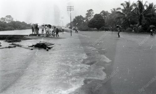 PH04_140190_BANJIR