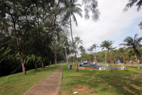 TAMAN GELORA LENGANG