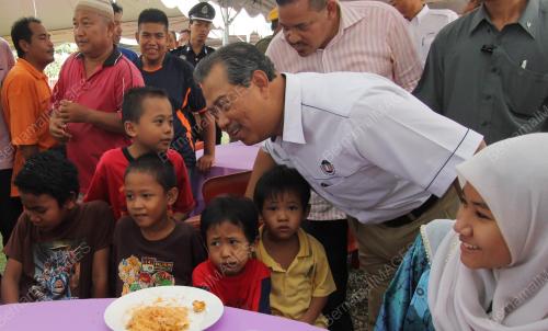 TAN SRI MUHYIDDIN YASSIN