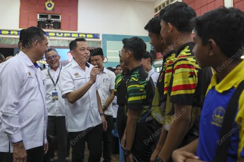 ZAINAL ABAS