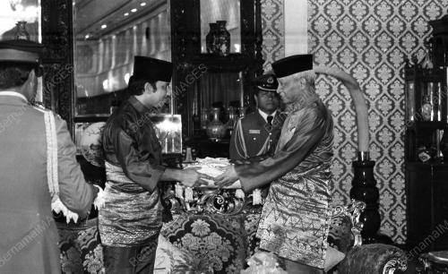 PH04_14072015_SULTAN_BRUNEI