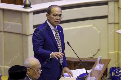 DATUK SERI WAN ROSDY WAN ISMAIL