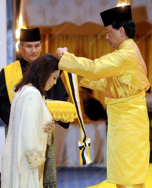 PH04_14122012_TENGKU_MAHKOTA