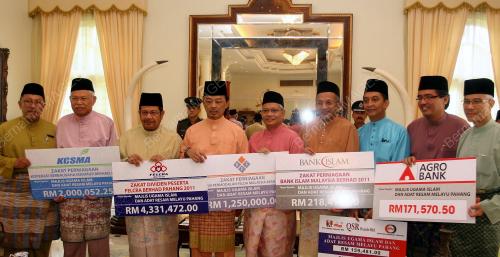 PH04_15102012_ZAKAT1