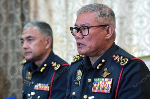 DATUK SERI Ts. MOHAMMAD HAMDAN WAHID