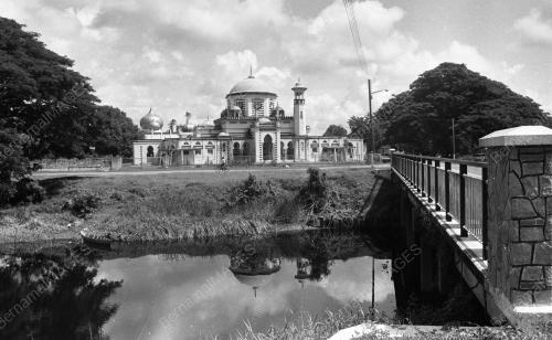 PH04_16092015_MASJID