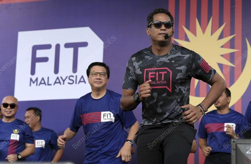 PH04_17032018_KJ_FIT